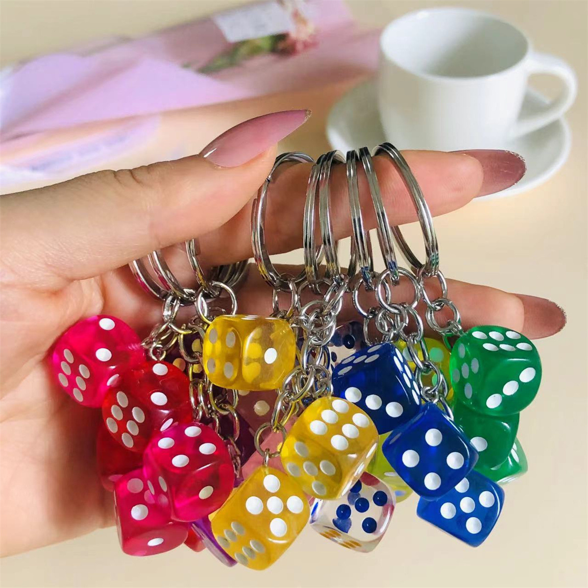 Cute 3D Dice Keychain para hom - Gaming Accessories Gifts For Men avaliação e preço