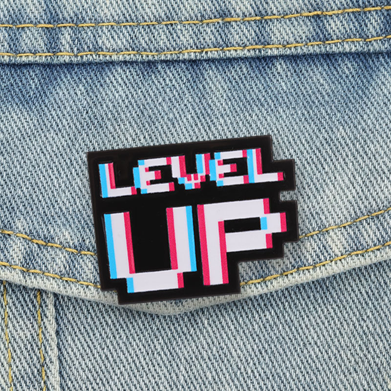 Broche Esmaltado 'Level Up Gli - Gaming Accessories Retro avaliação e preço